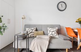 The Little London Home