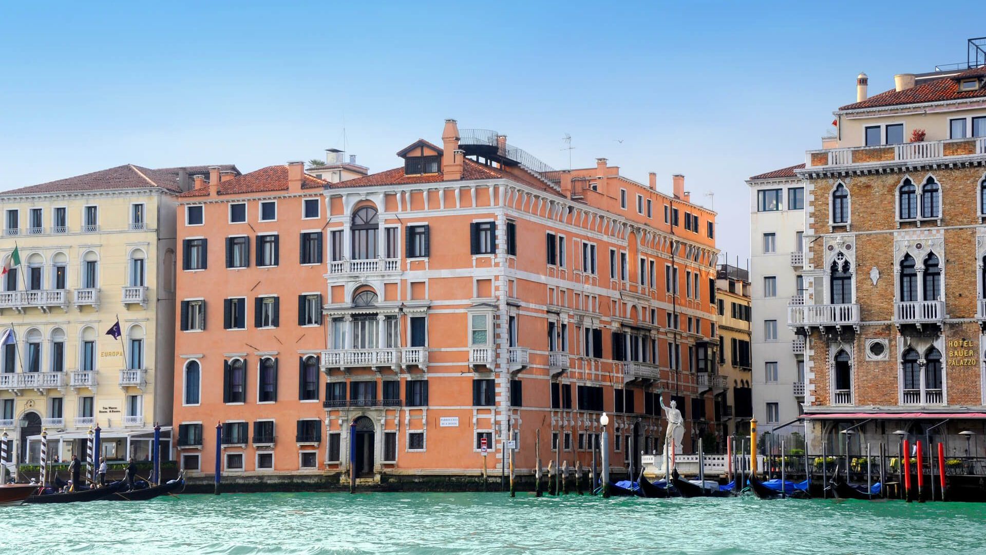 Venetian Serenade photo 10