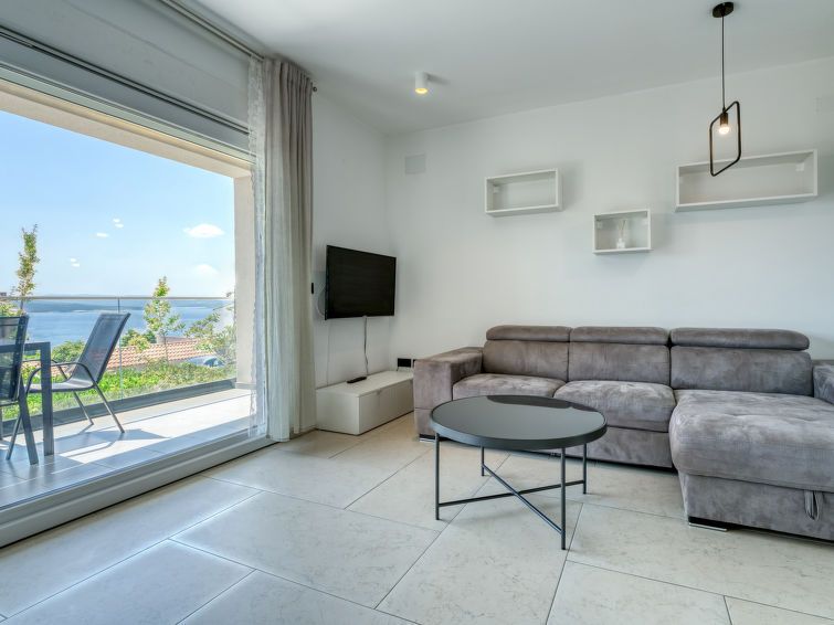 Dita Apartment 4 photo 3