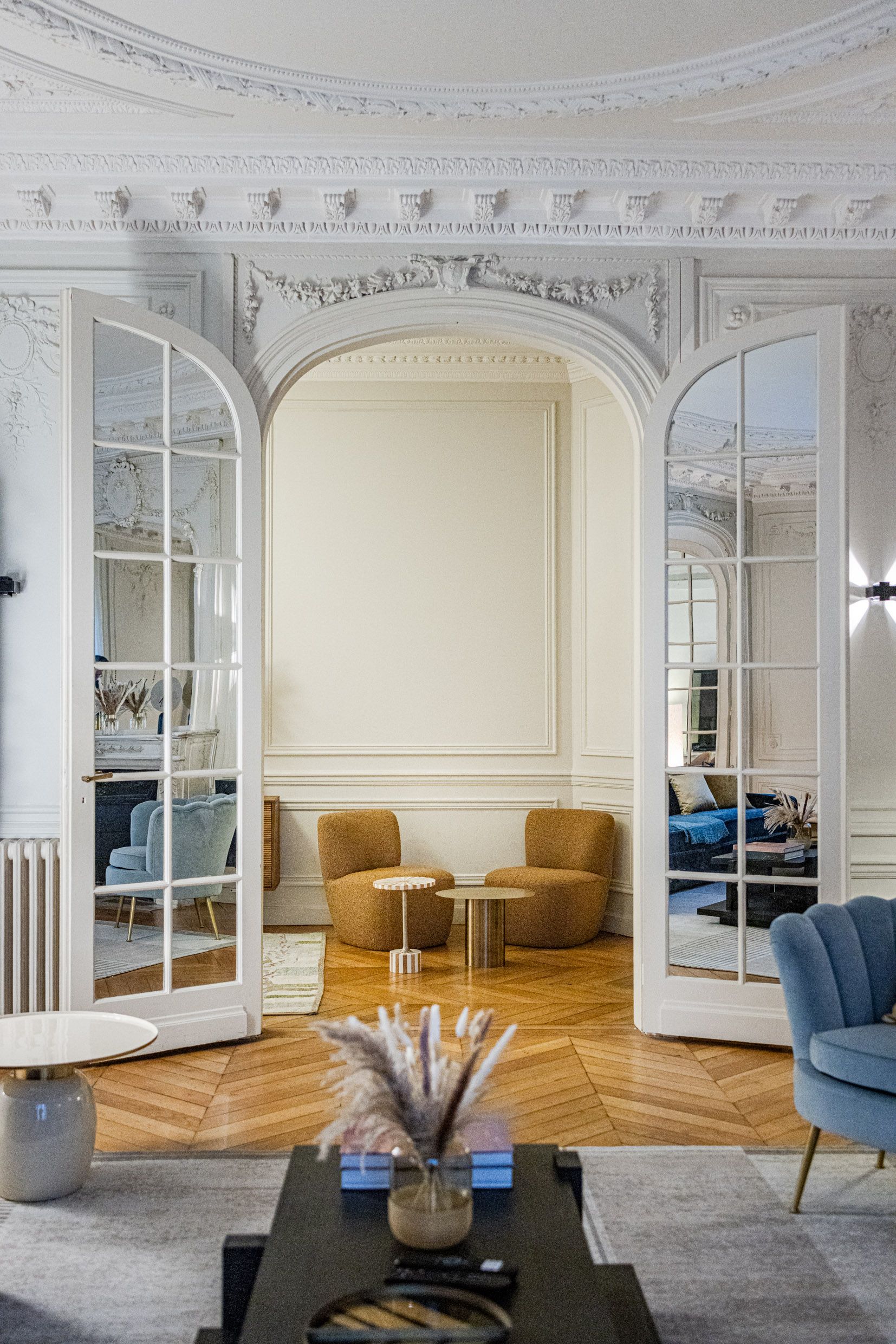 Parisian Velvet photo 7