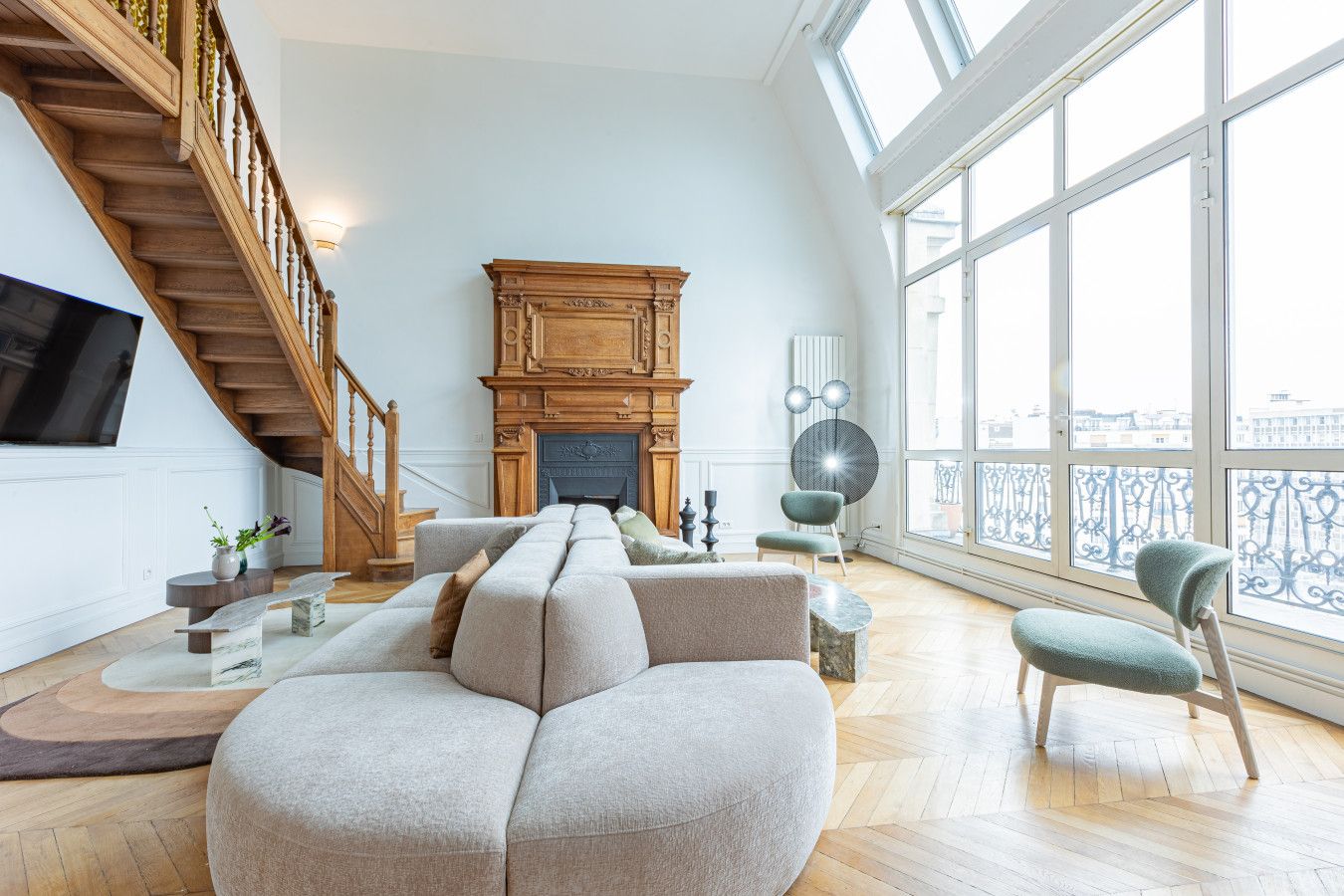 Haussmannian Views photo 1