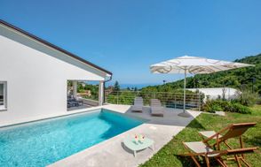 Villa Luni