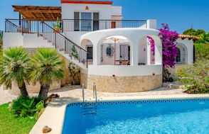 Villa Los Amigos