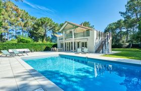 Green Parc Holiday Home 3