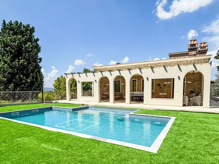 Umbriancevilla photo 1
