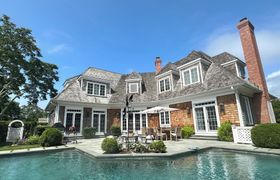 Zephyr Residence