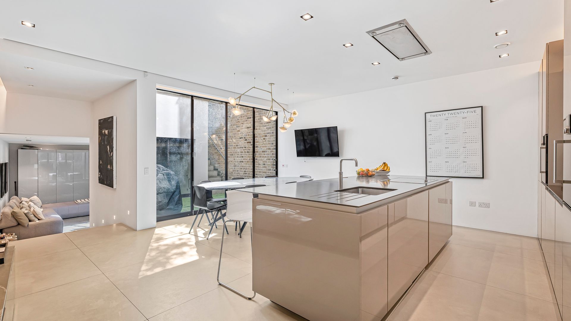 Grand Residence photo 8