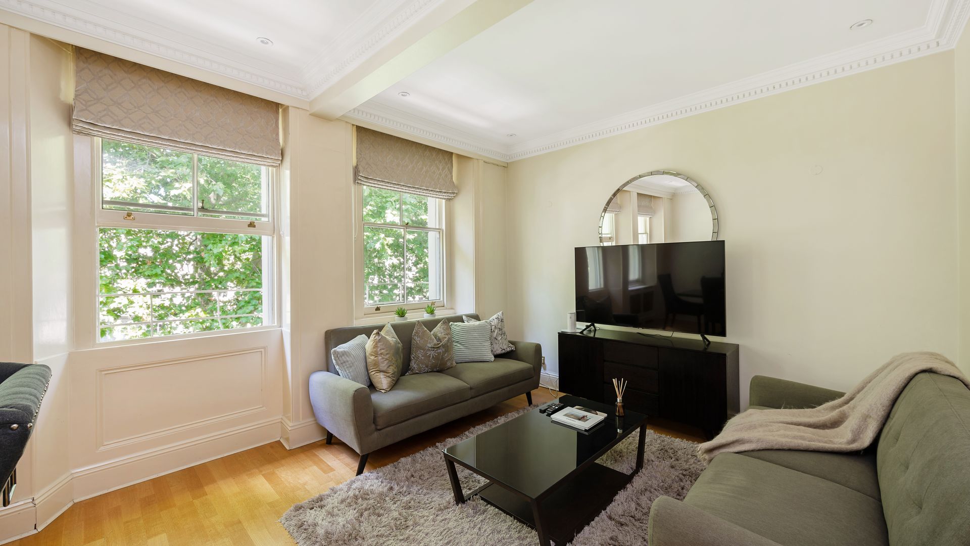 Knightsbridge Grandeur photo 4