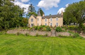 Glenquiech House