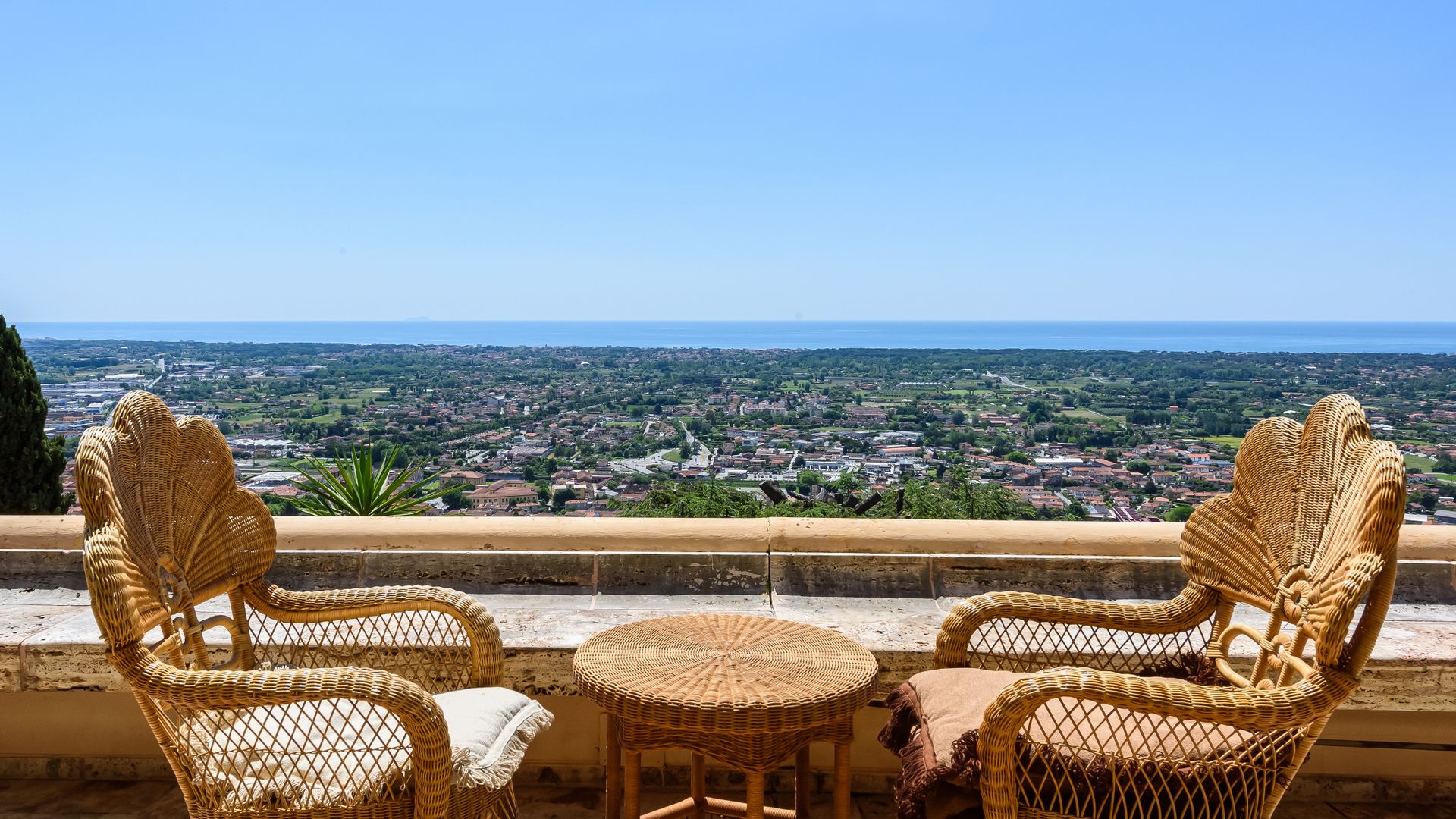 Opulent Retreat photo 2