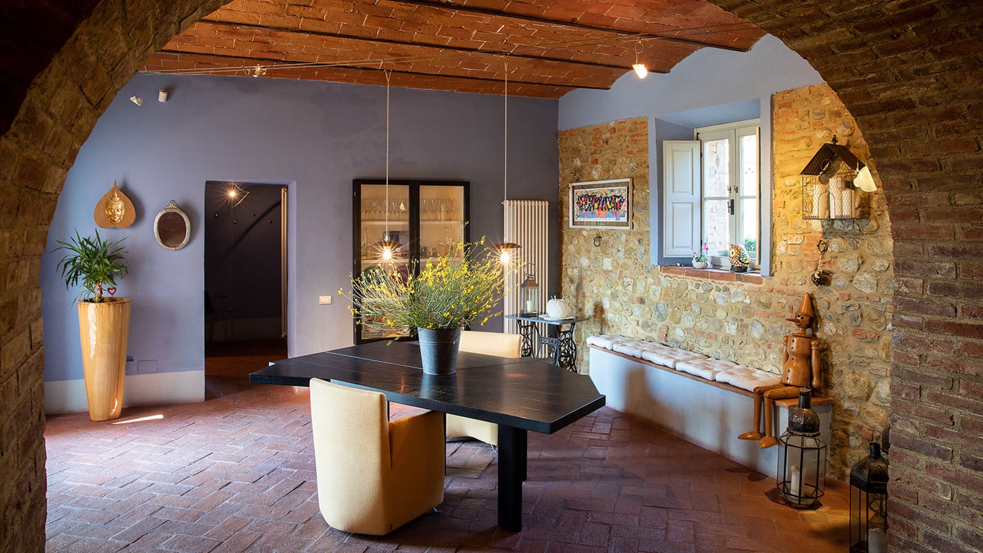 Brick & Blush photo 9