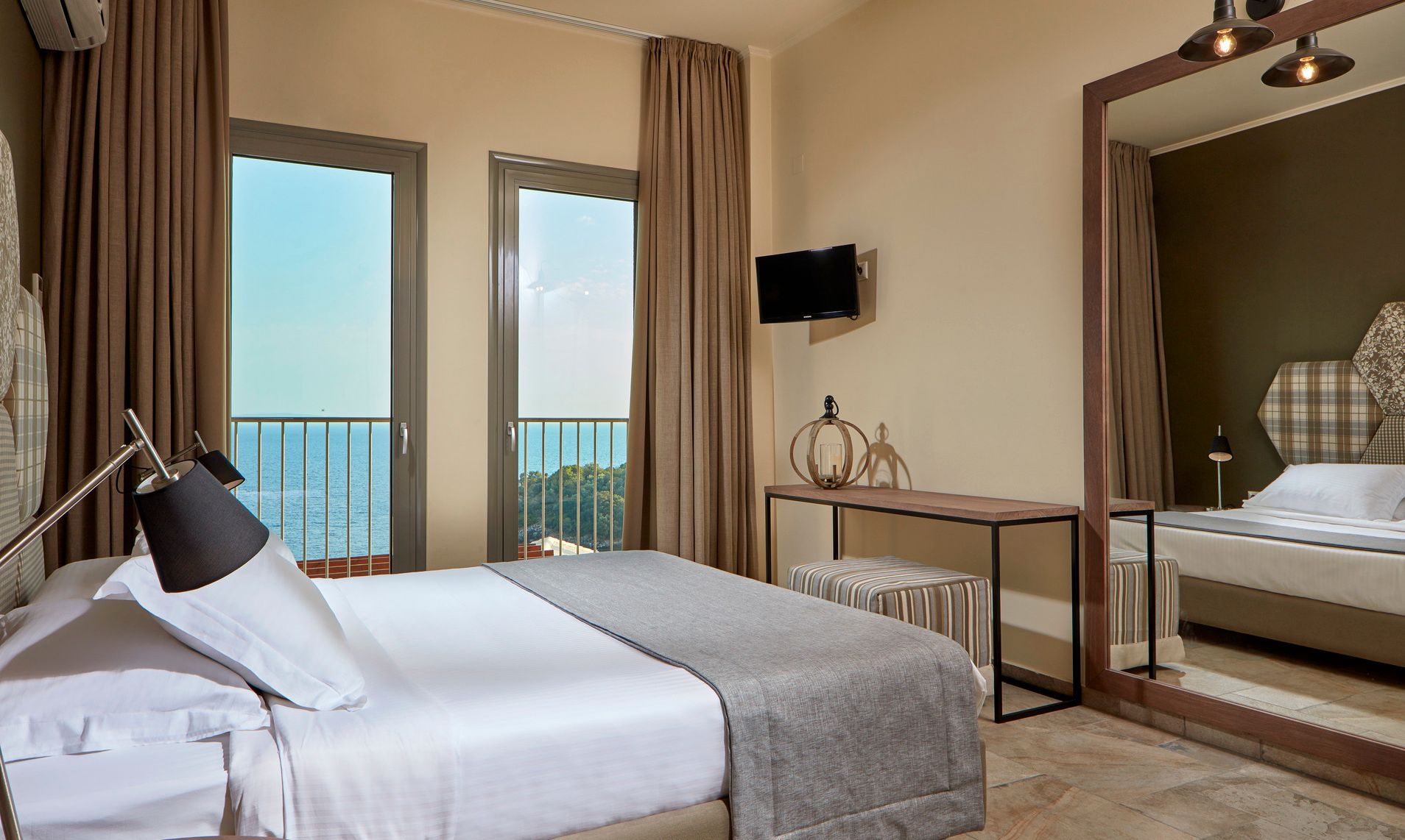 Poseidon's Seaview photo 6