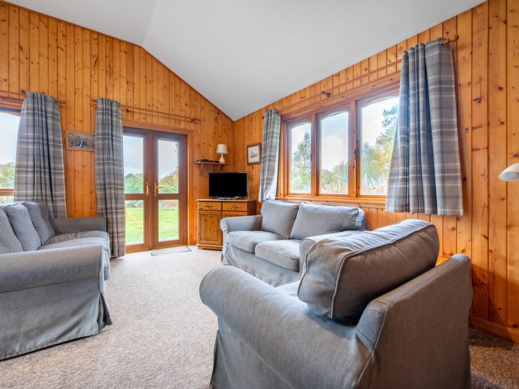Loch Meiklie 3 bed photo 6