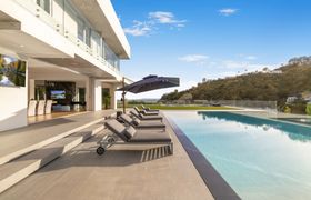 Hollywood Hills Hideaway