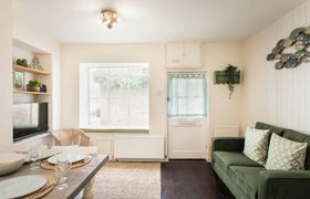 Beachcomber Cottage