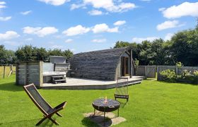 Dartmoor View Log Cabin, near North Molton