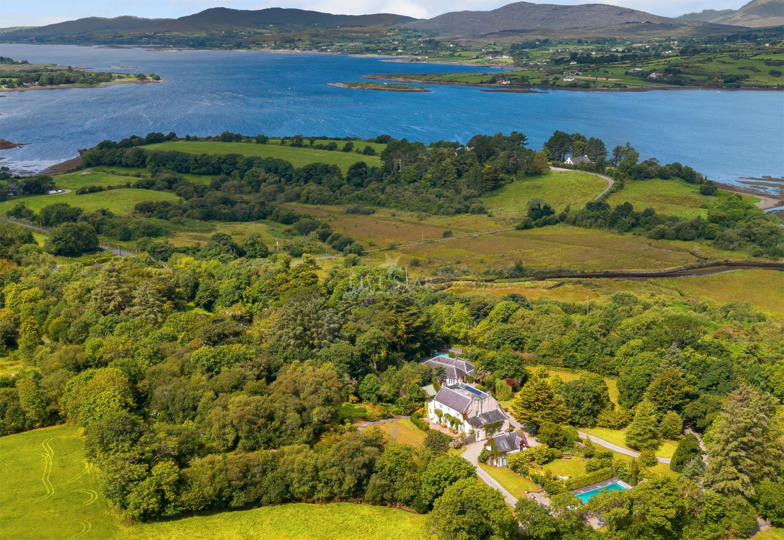 West Cork Estate & Pool photo 3