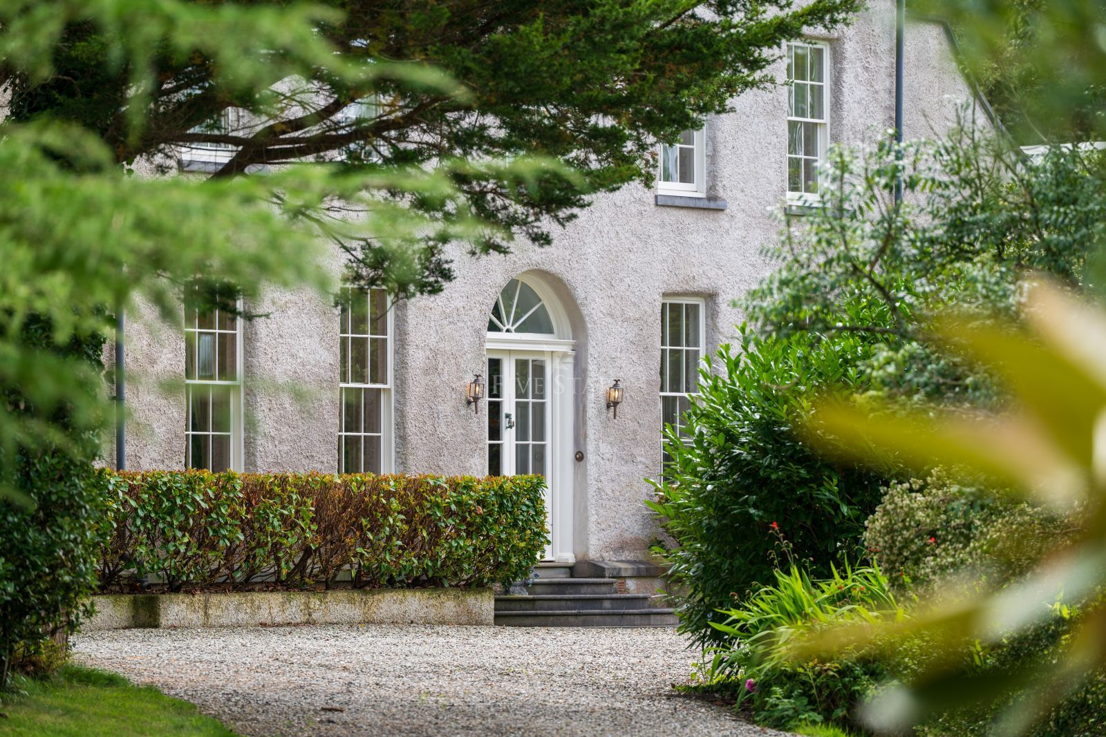 West Cork Estate & Pool photo 10