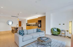 King's Cross Jewel