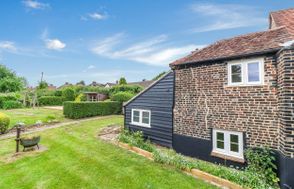 Chipperfield Farmhouse