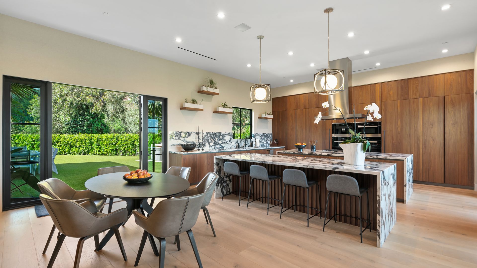 Bel-Air Oasis photo 8