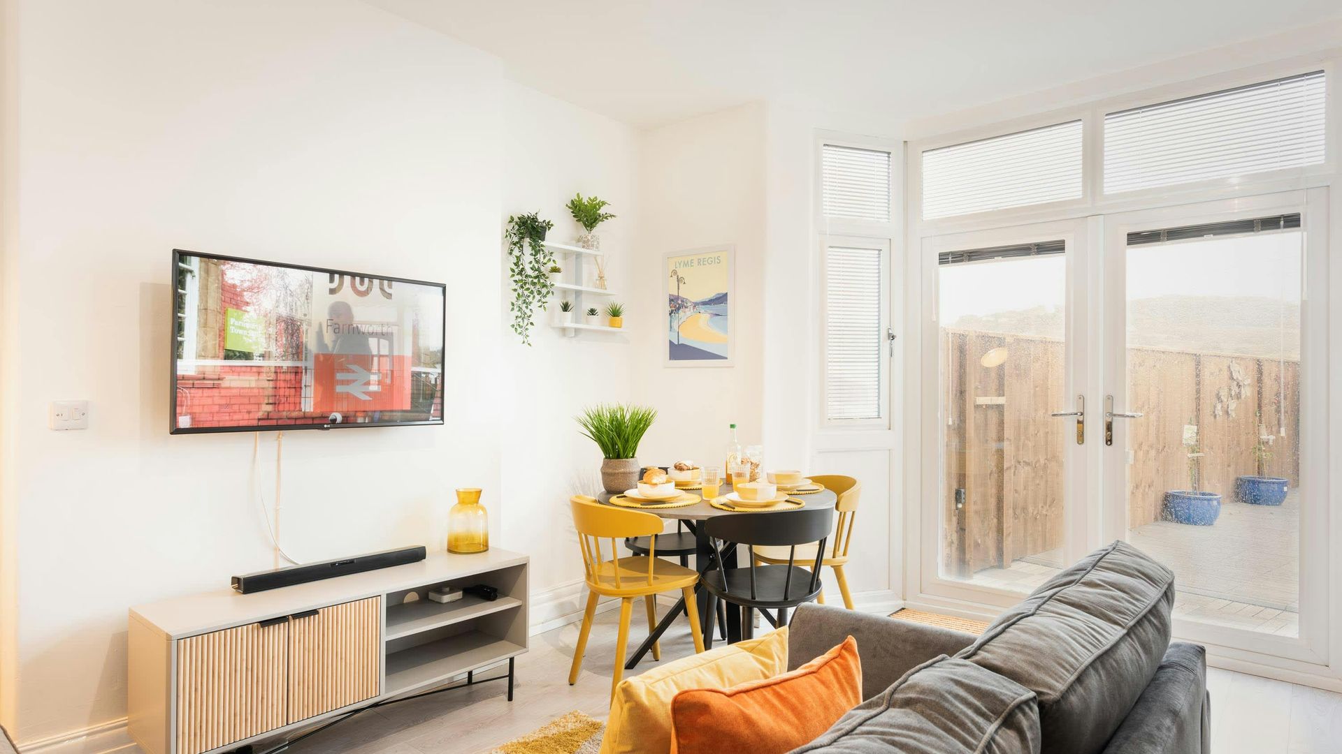 Jurassic Coast Vistas photo 4