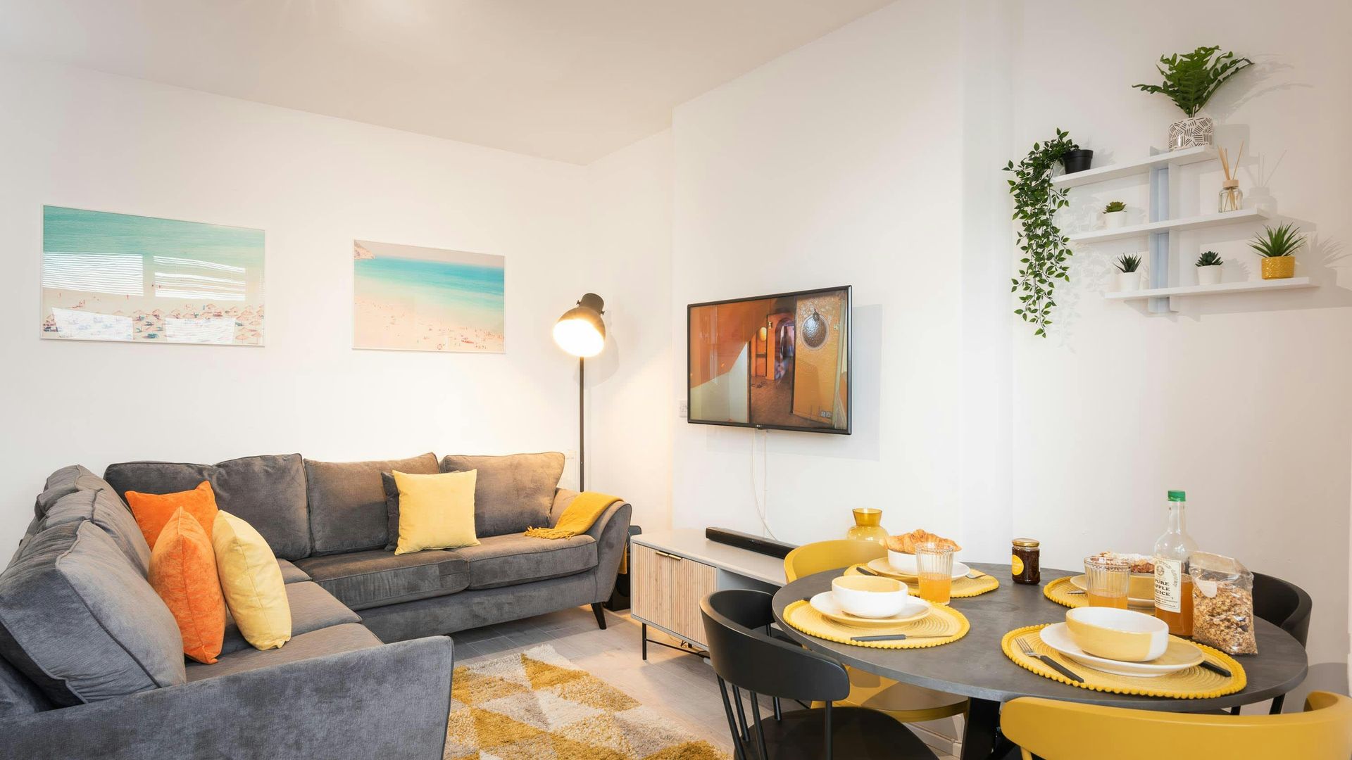 Jurassic Coast Vistas photo 2