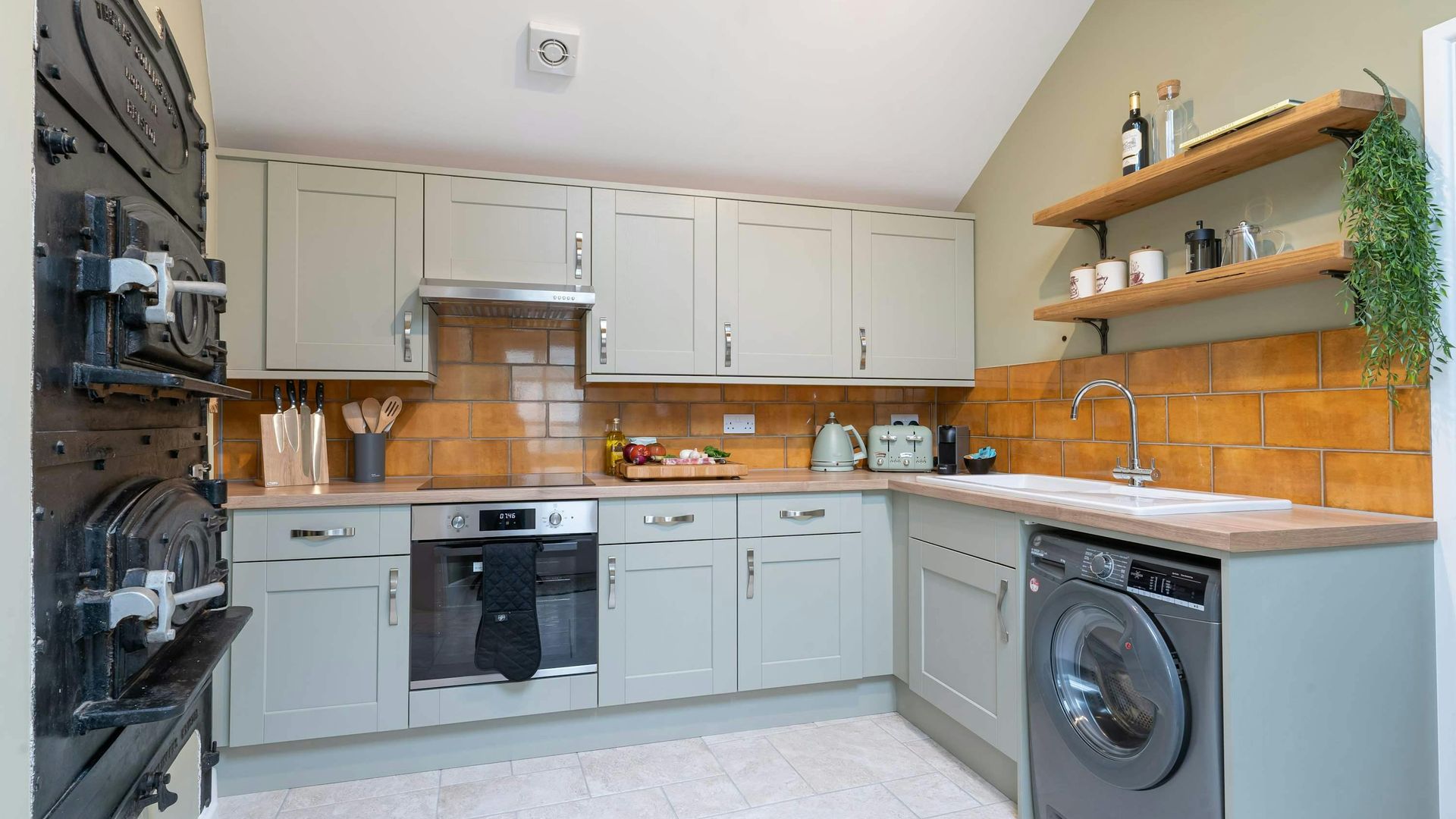 Jurassic Coast Gem photo 6