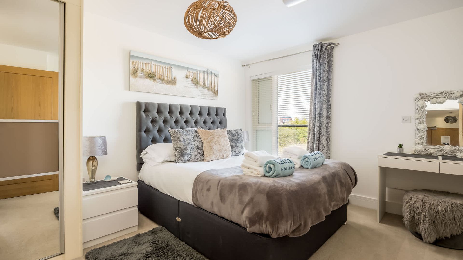 Harbour Shores photo 9