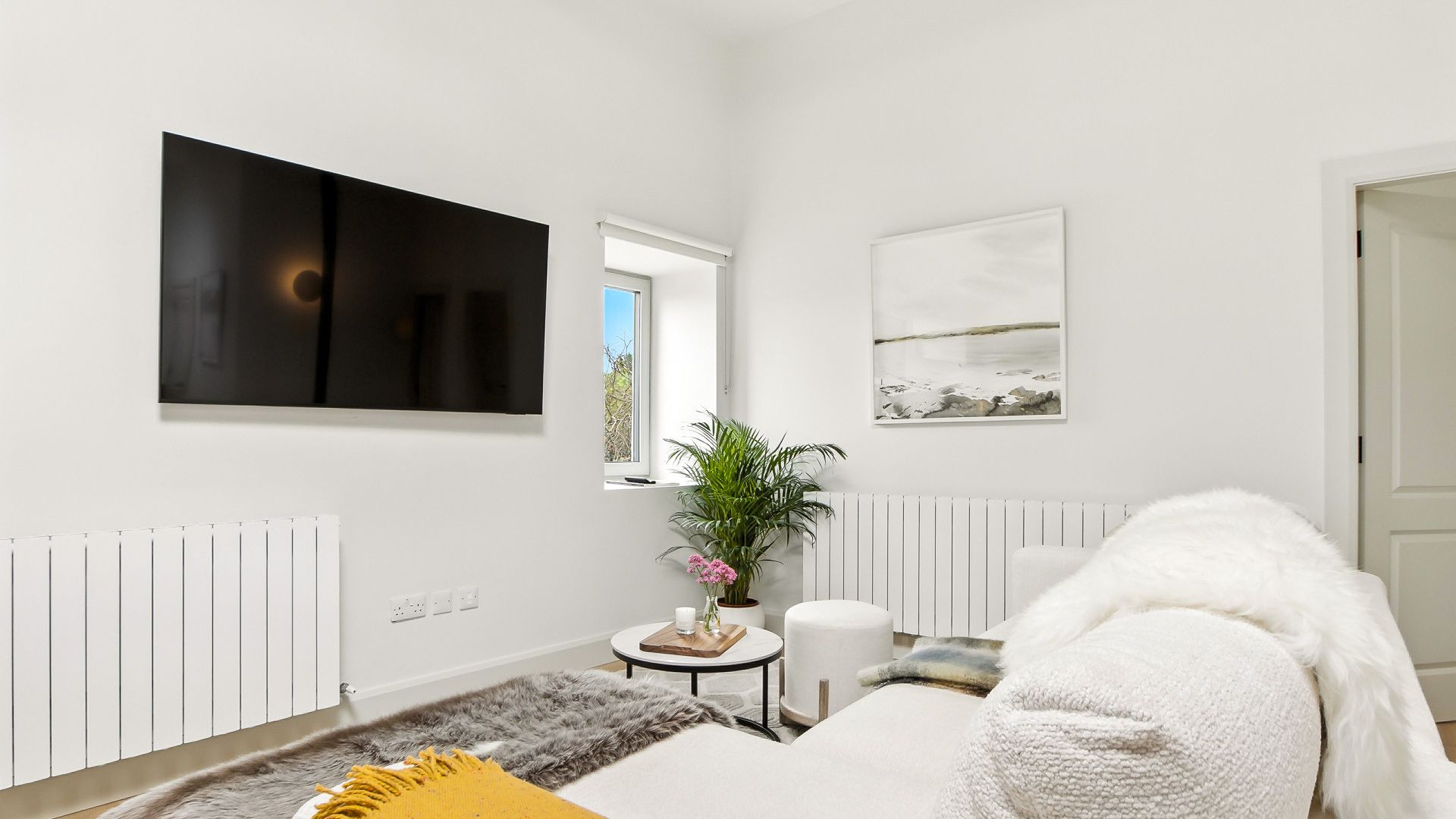 The Loft @ The Warehouse Clifden photo 3