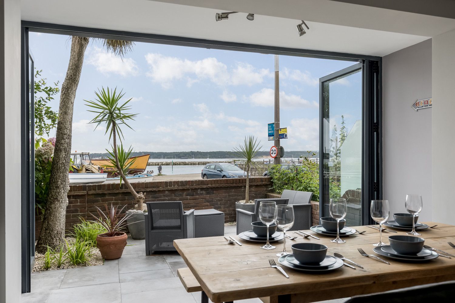 Breakfast By The Beach photo 5