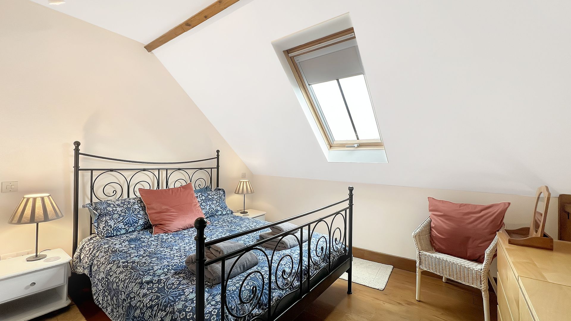 Hawthorn Cottage, Barbrook photo 3