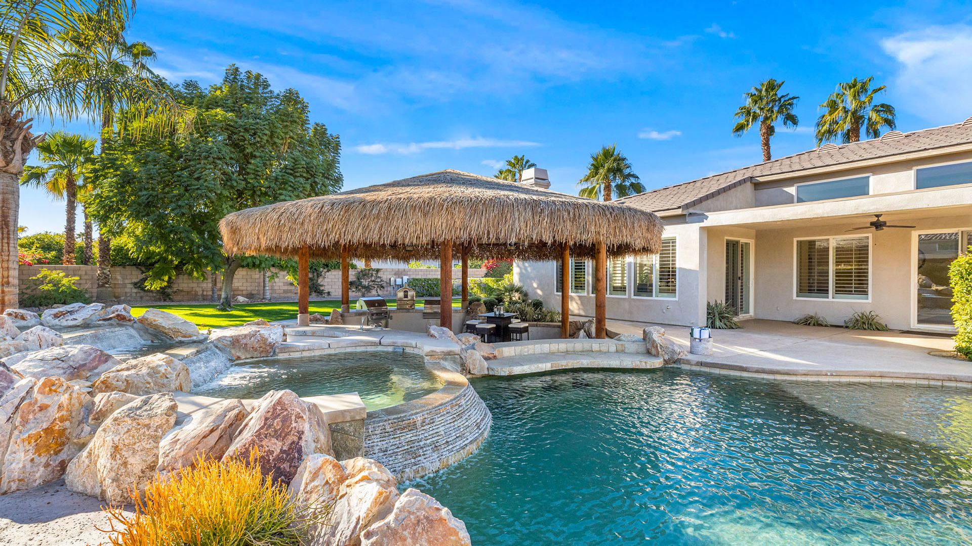 Desert Shadows | Luxury Vacation Rental in Indio, USA - Fivestar.ie