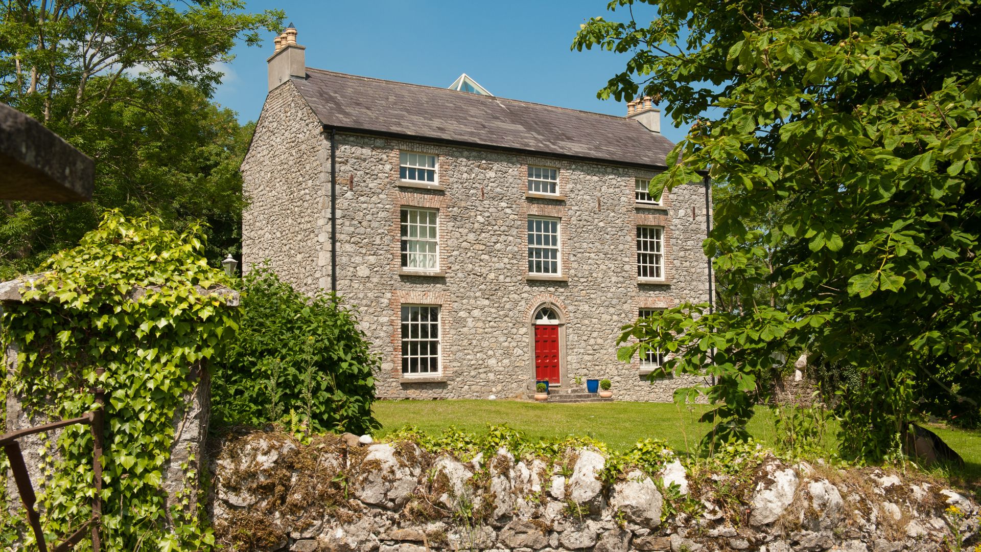 Bishopstown House photo 1