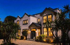 South Dublin Hollywood-Style Coastal Mansion & Gardens