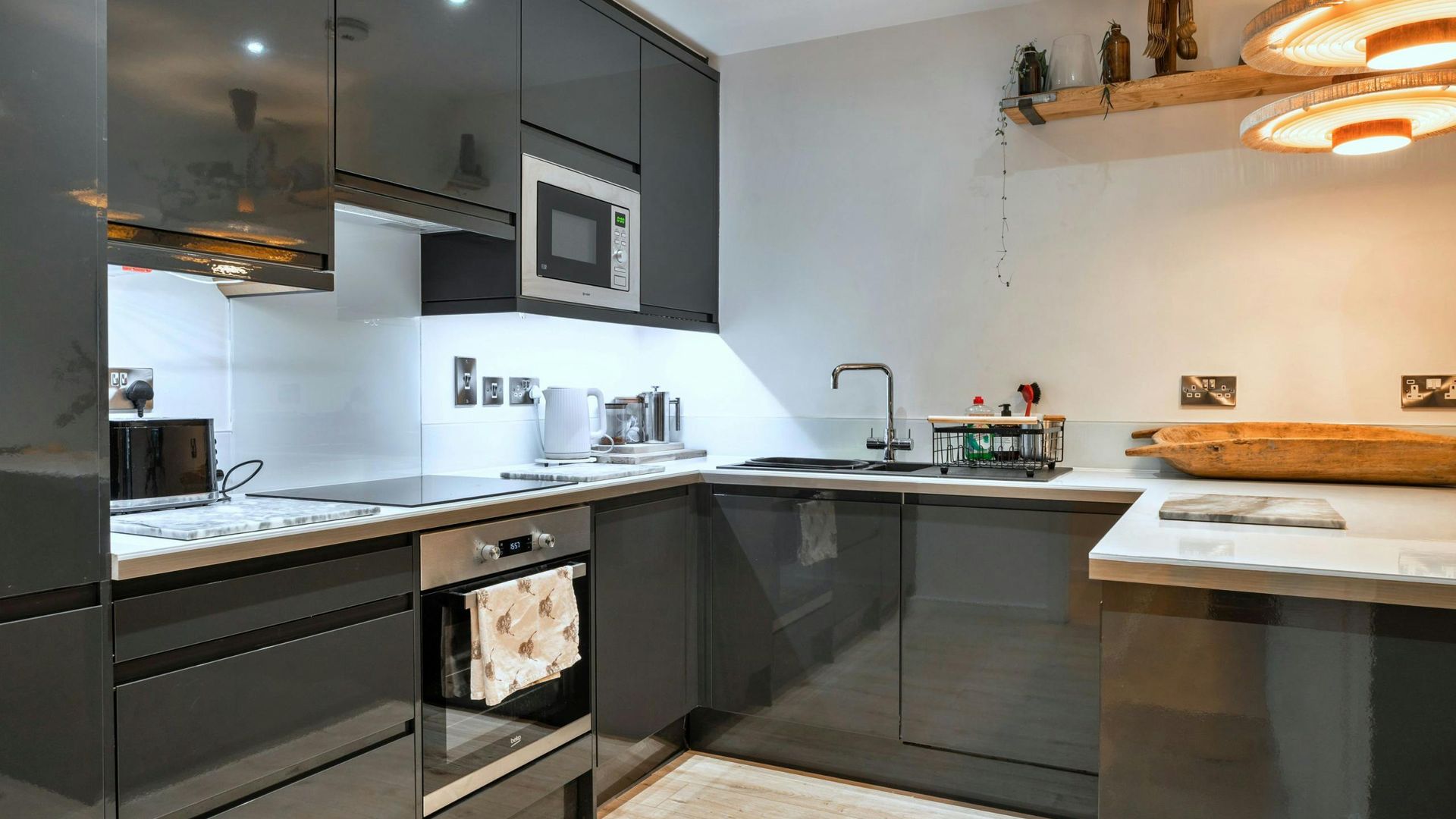 Plymouth Calm photo 7