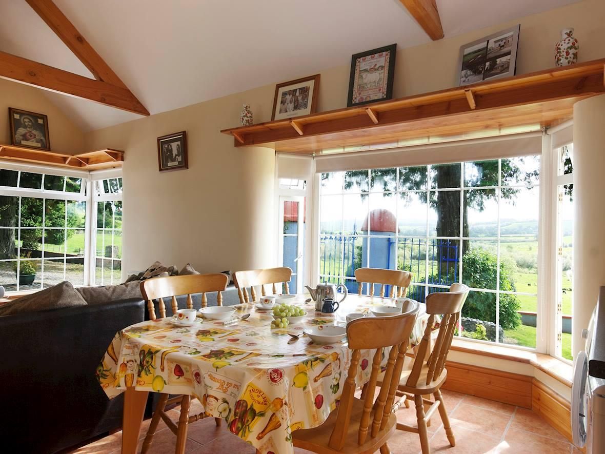 2 Bed in Lismore photo 4