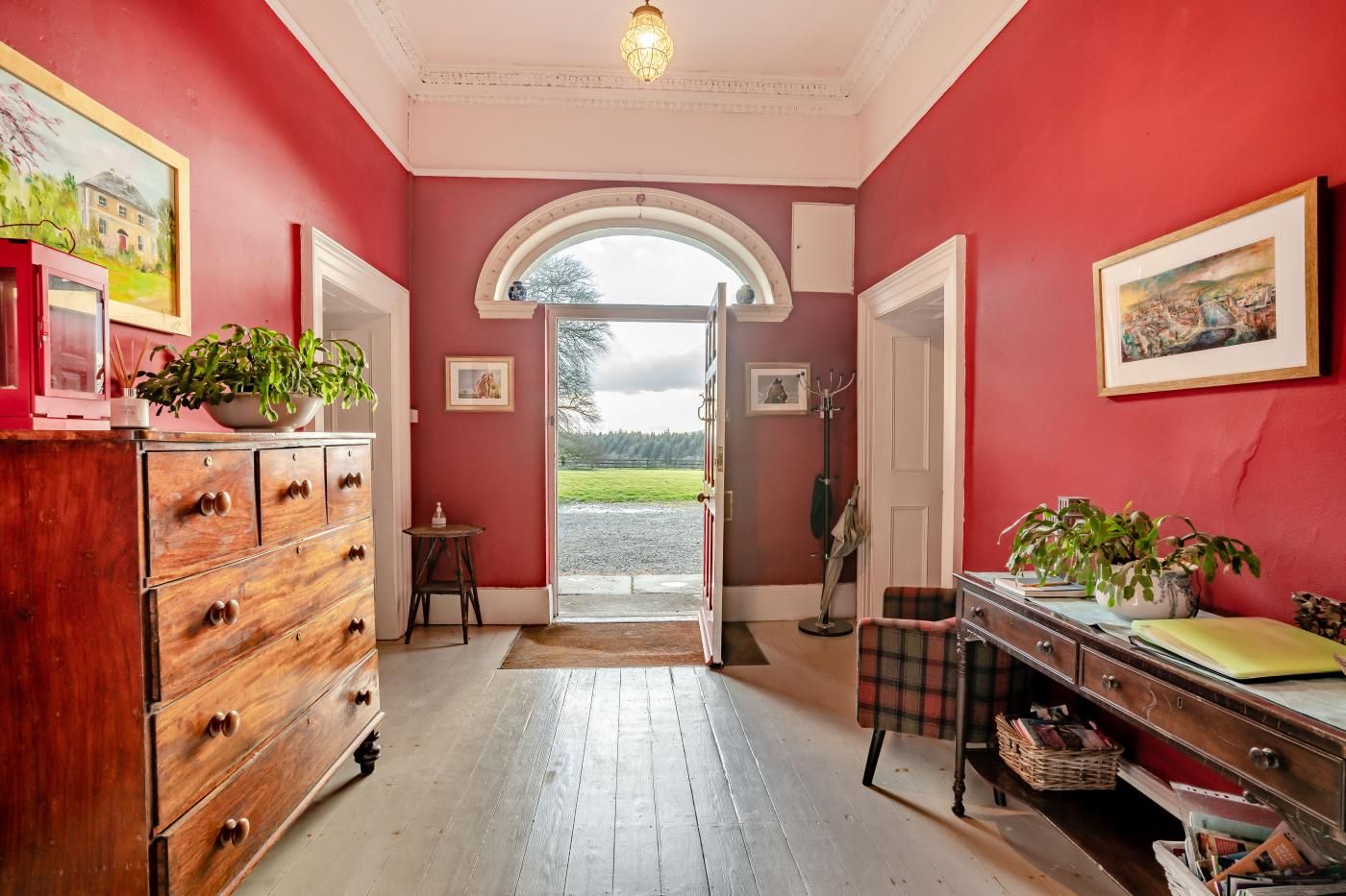 3 Bed in Enniscorthy photo 1