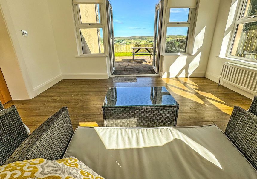 4 Bed in Glenarm photo