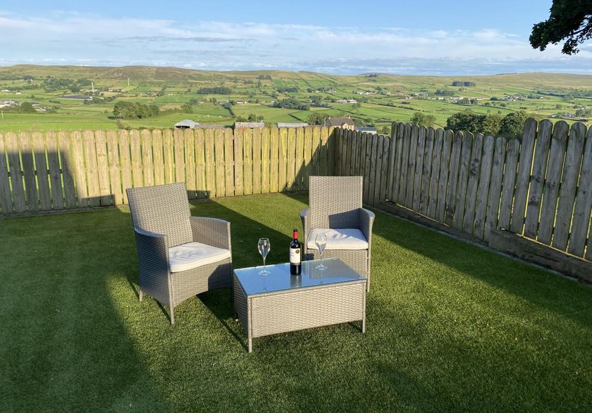 4 Bed in Glenarm photo