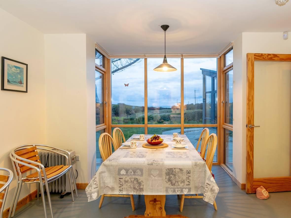 3 Bed in Tramore photo 5