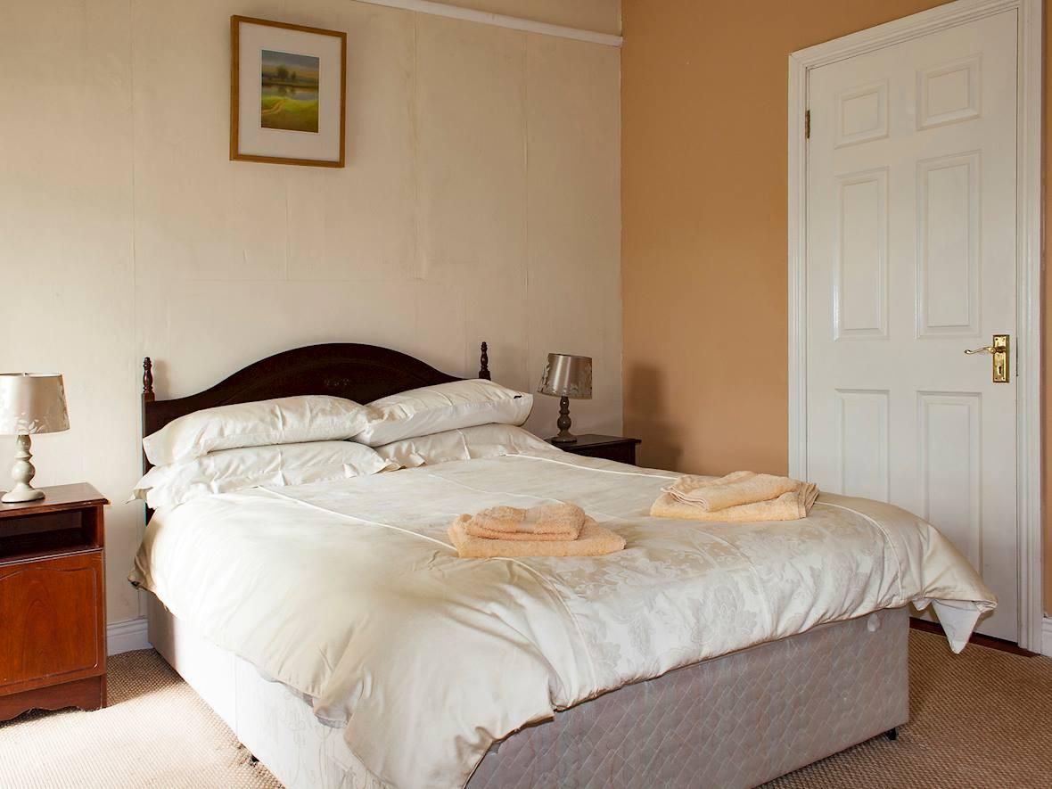 3 Bed in Lismore photo 6