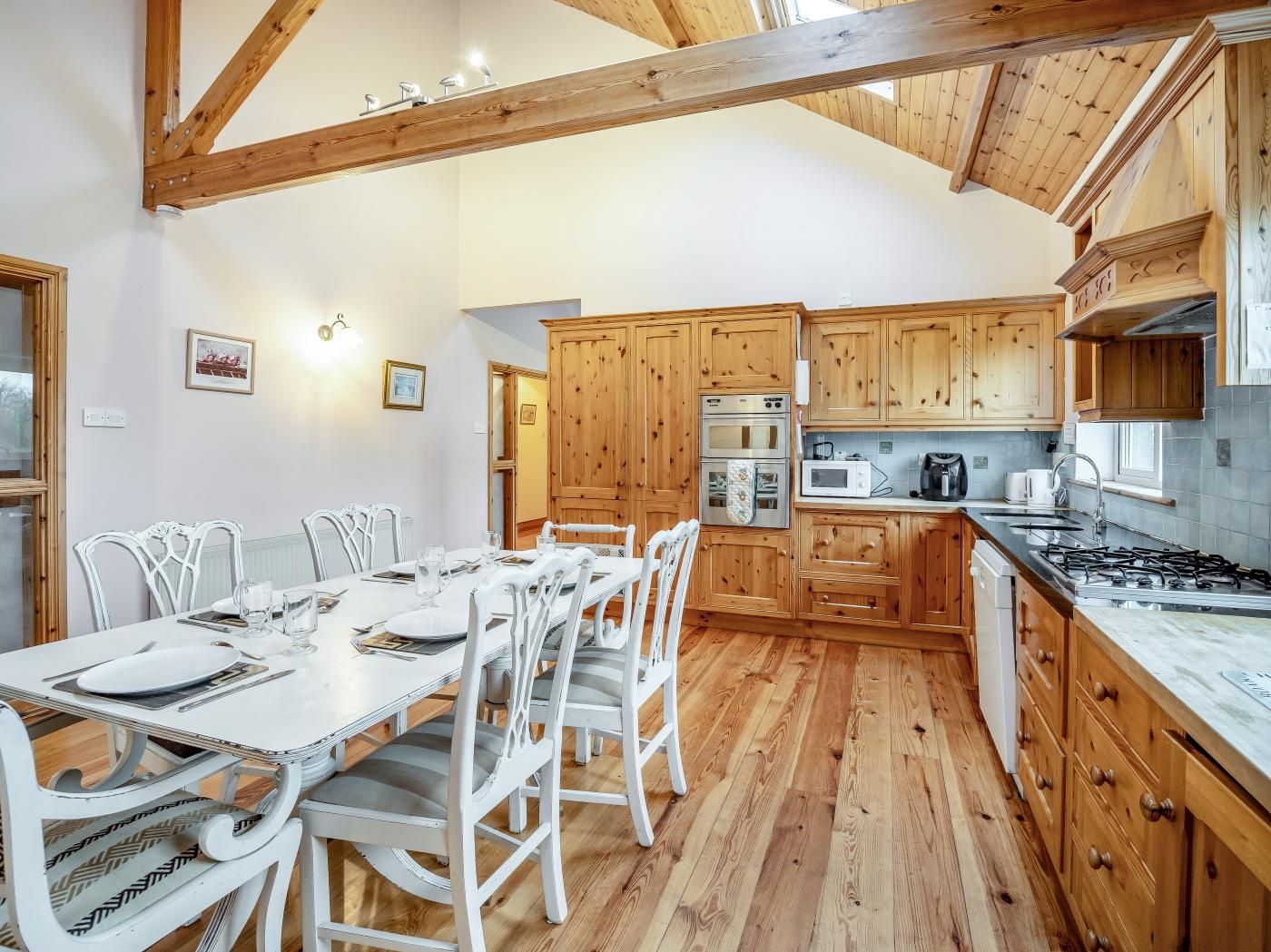 3 Bed in Enniscorthy photo 6