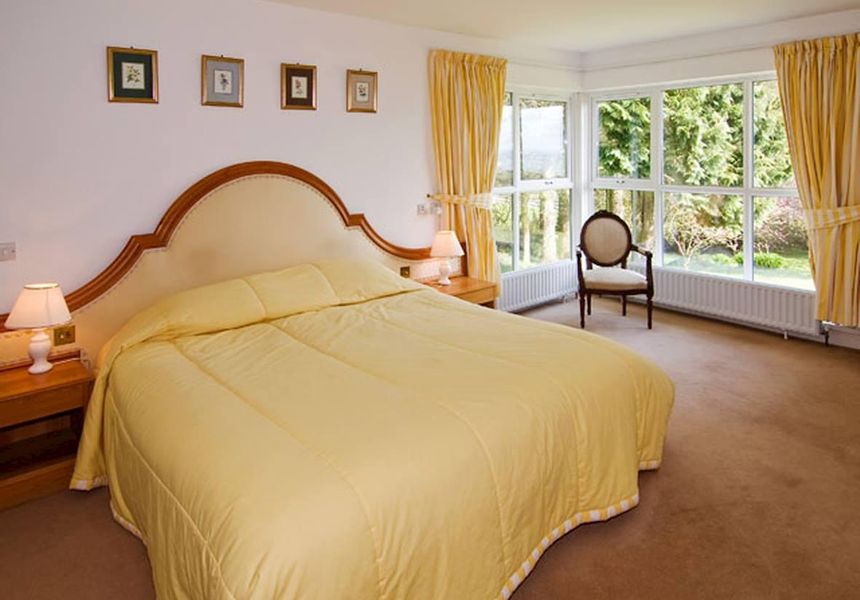 3 Bed in Greencastle photo