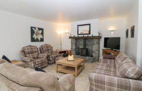 Rock Lawn Cottage