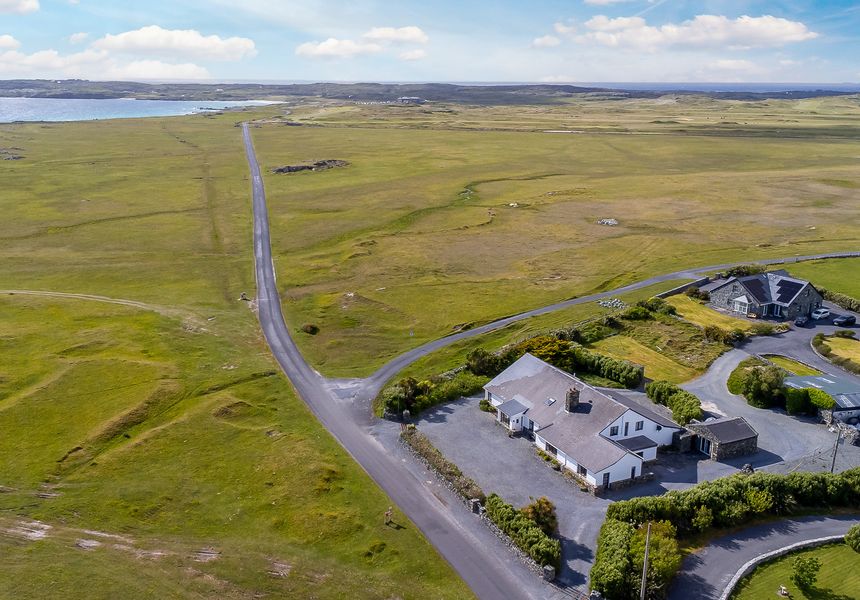 Conamara House Ballyconneely photo