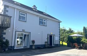 Ower Retreat Rosscahill