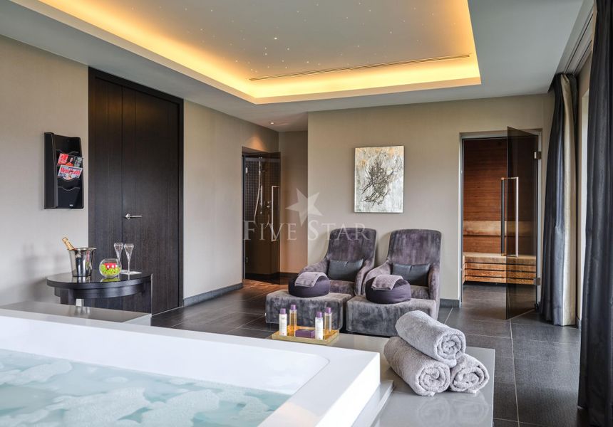 The Europe Hotel & Resort photo