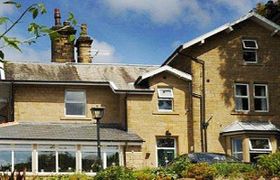 Chinthurst B&B reviews