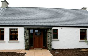 Cottages At Tavnaghoney